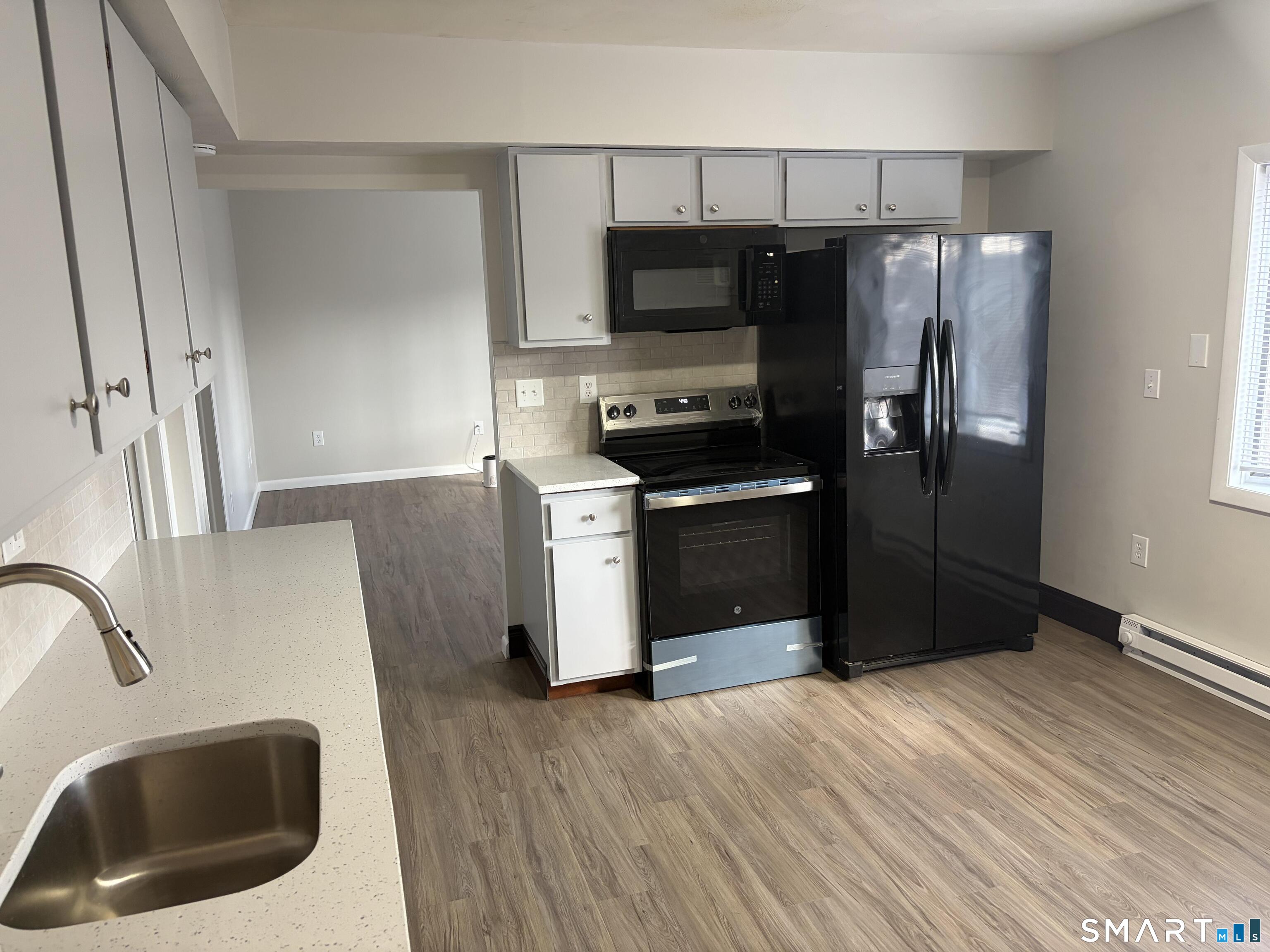 37 Wakefield Court New Britain CT 06053
