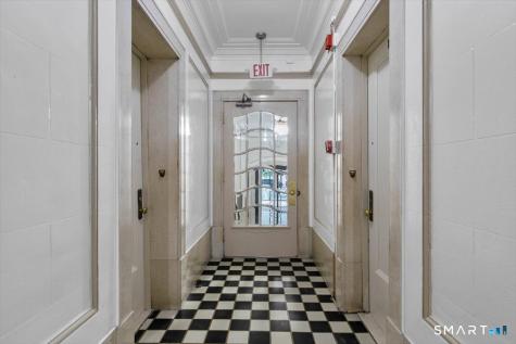 284 Orange Street New Haven CT 06510