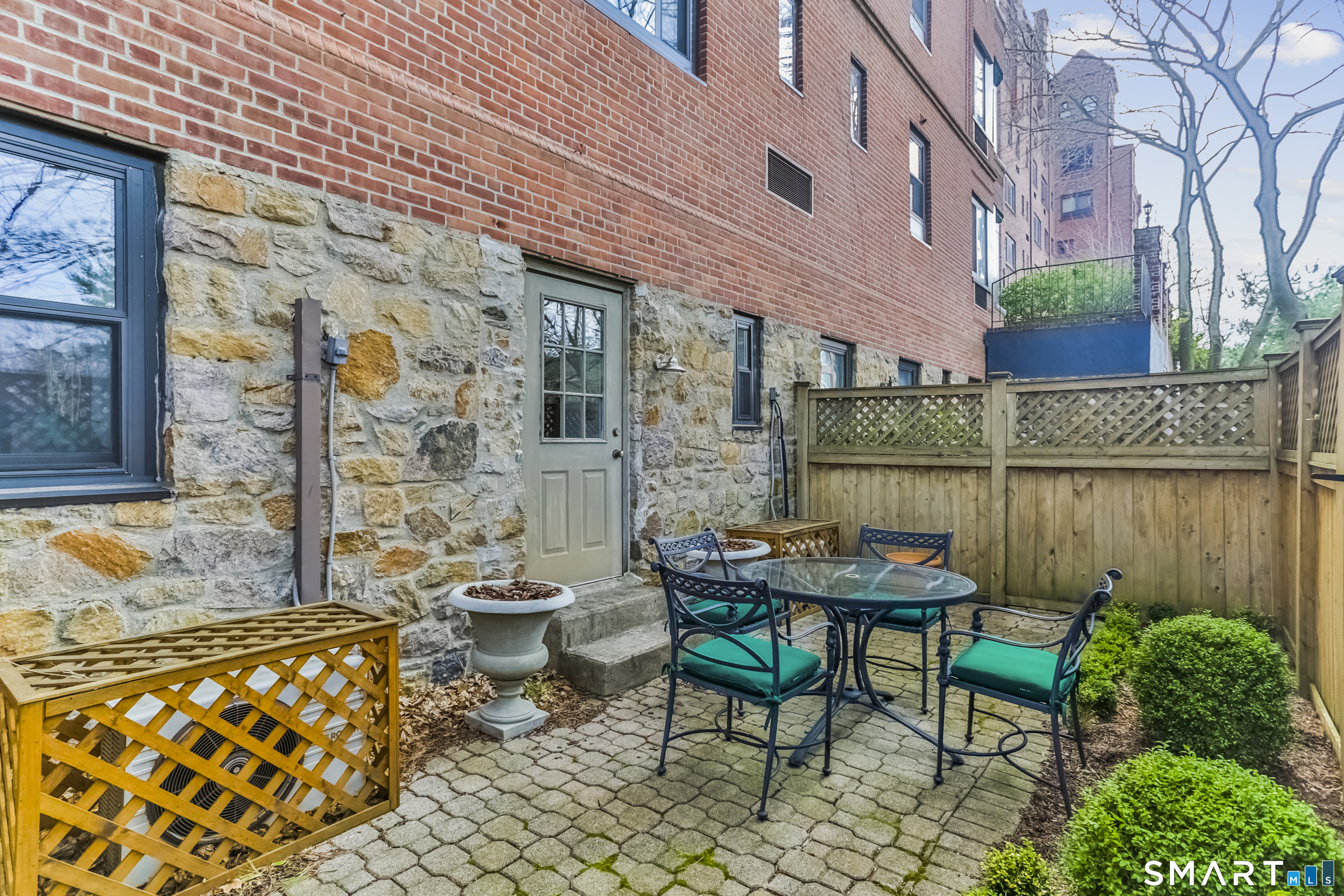 15 Lafayette Court Greenwich CT 06830