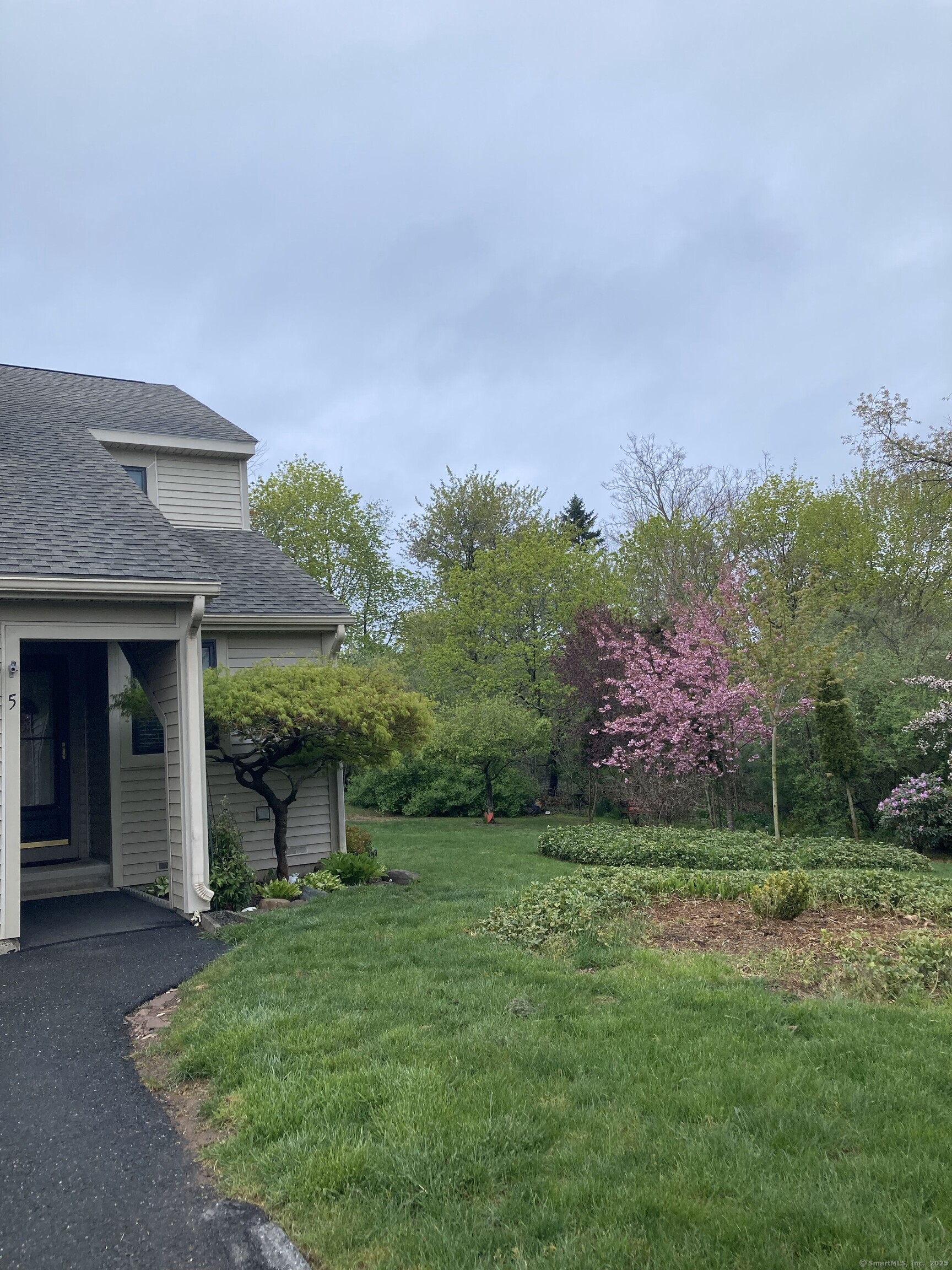 5 Highcrest Drive Rocky Hill CT 06067