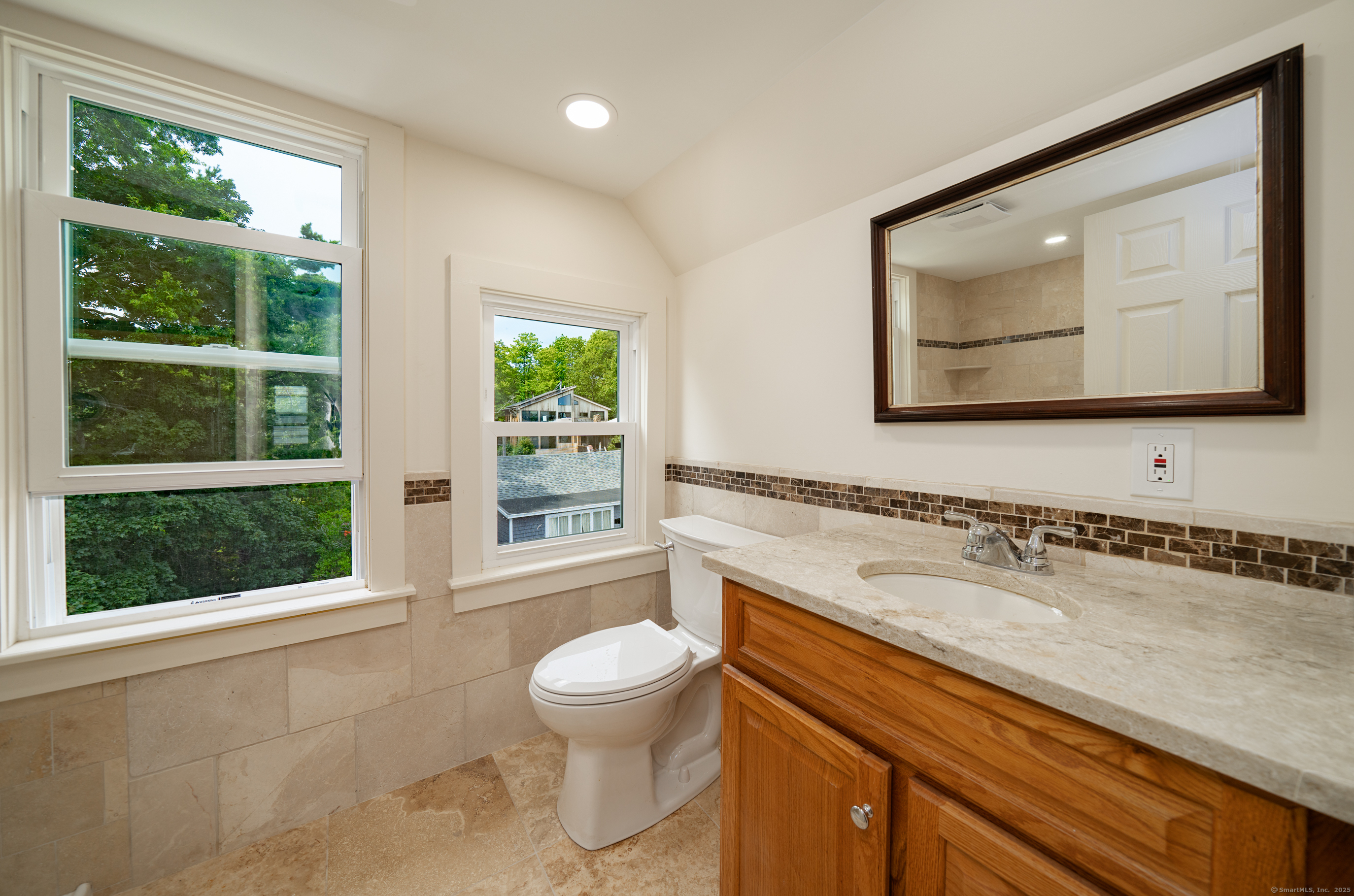 198 Shore Drive Branford CT 06405