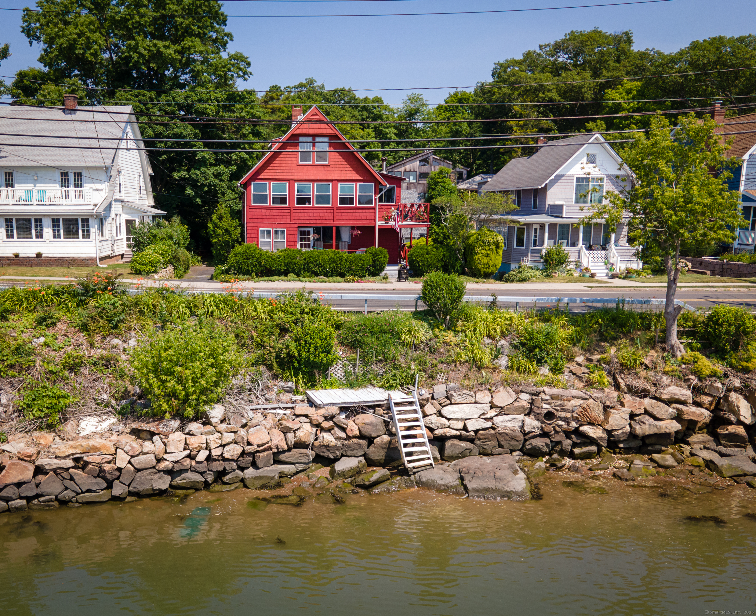 198 Shore Drive Branford CT 06405