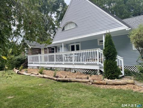 125 Old Sachems Head Road Guilford CT 06437