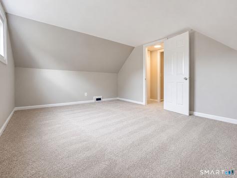 28 Lewis Lane West Hartford CT 06110