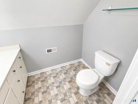 28 Lewis Lane West Hartford CT 06110