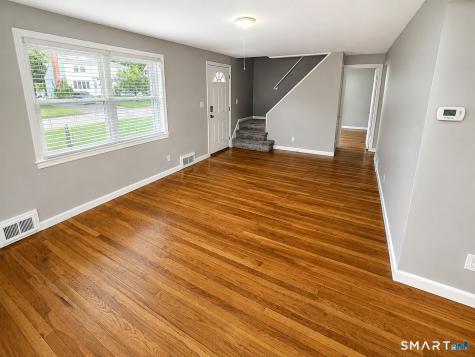 28 Lewis Lane West Hartford CT 06110