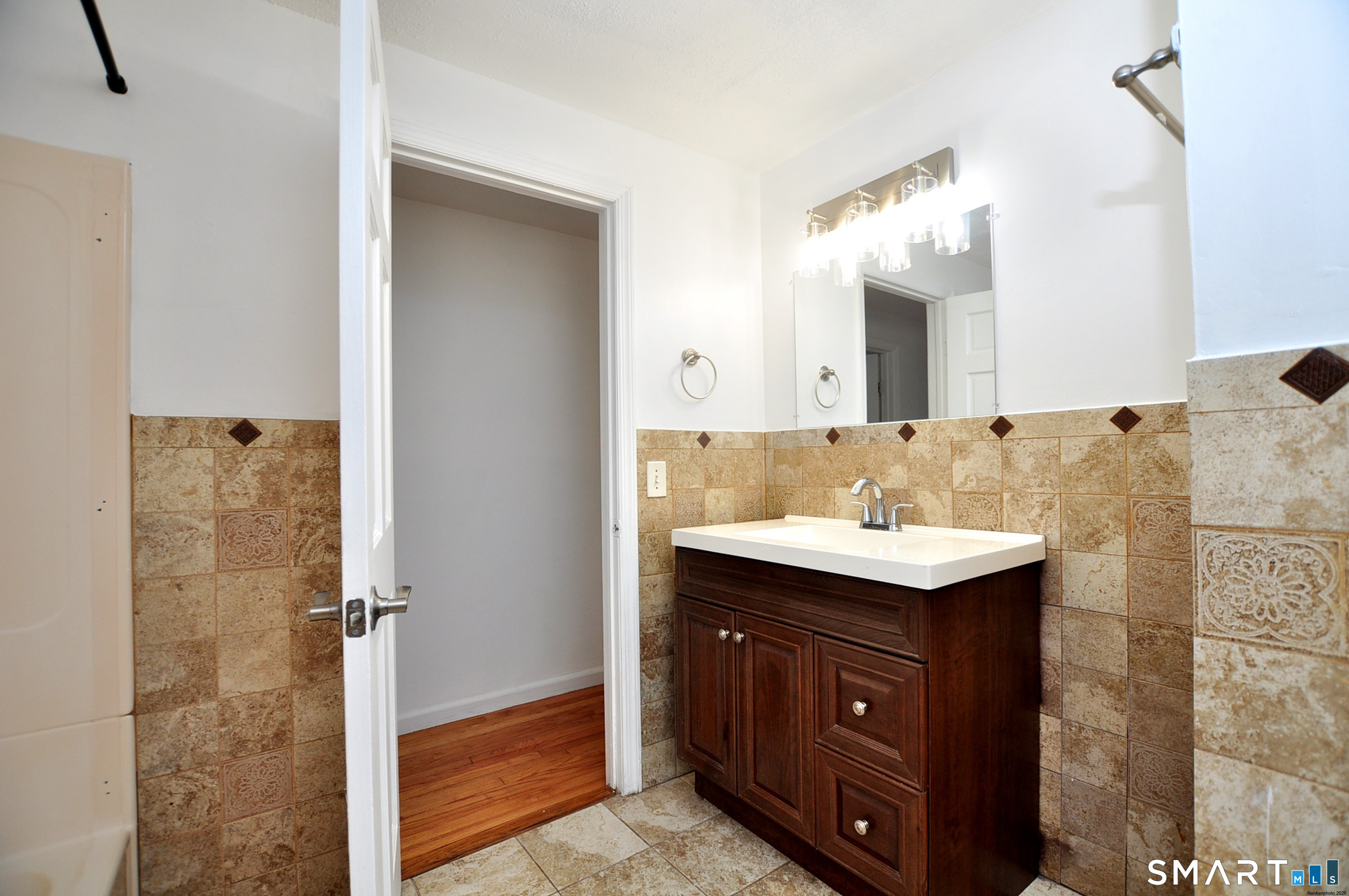 13 Pleasant View Avenue Watertown CT 06779