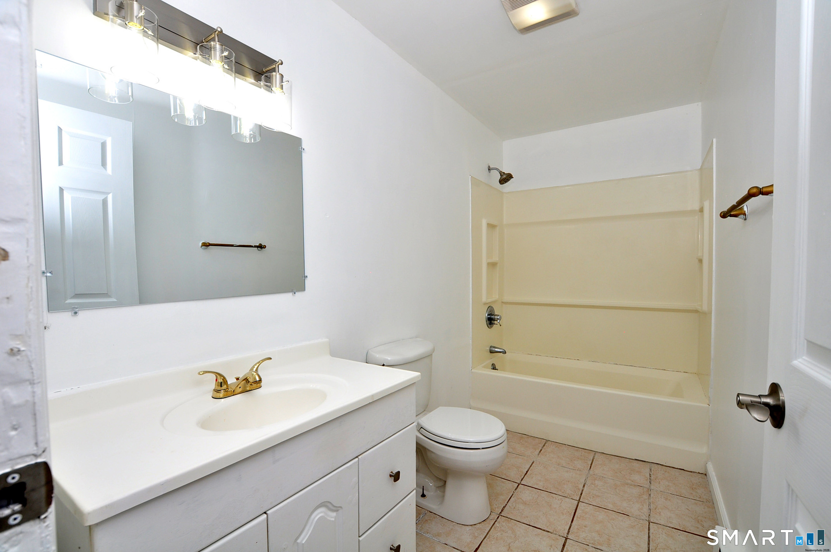 13 Pleasant View Avenue Watertown CT 06779