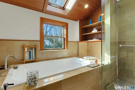 3 Raiders Lane Darien CT 06820