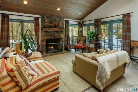 3 Raiders Lane Darien CT 06820