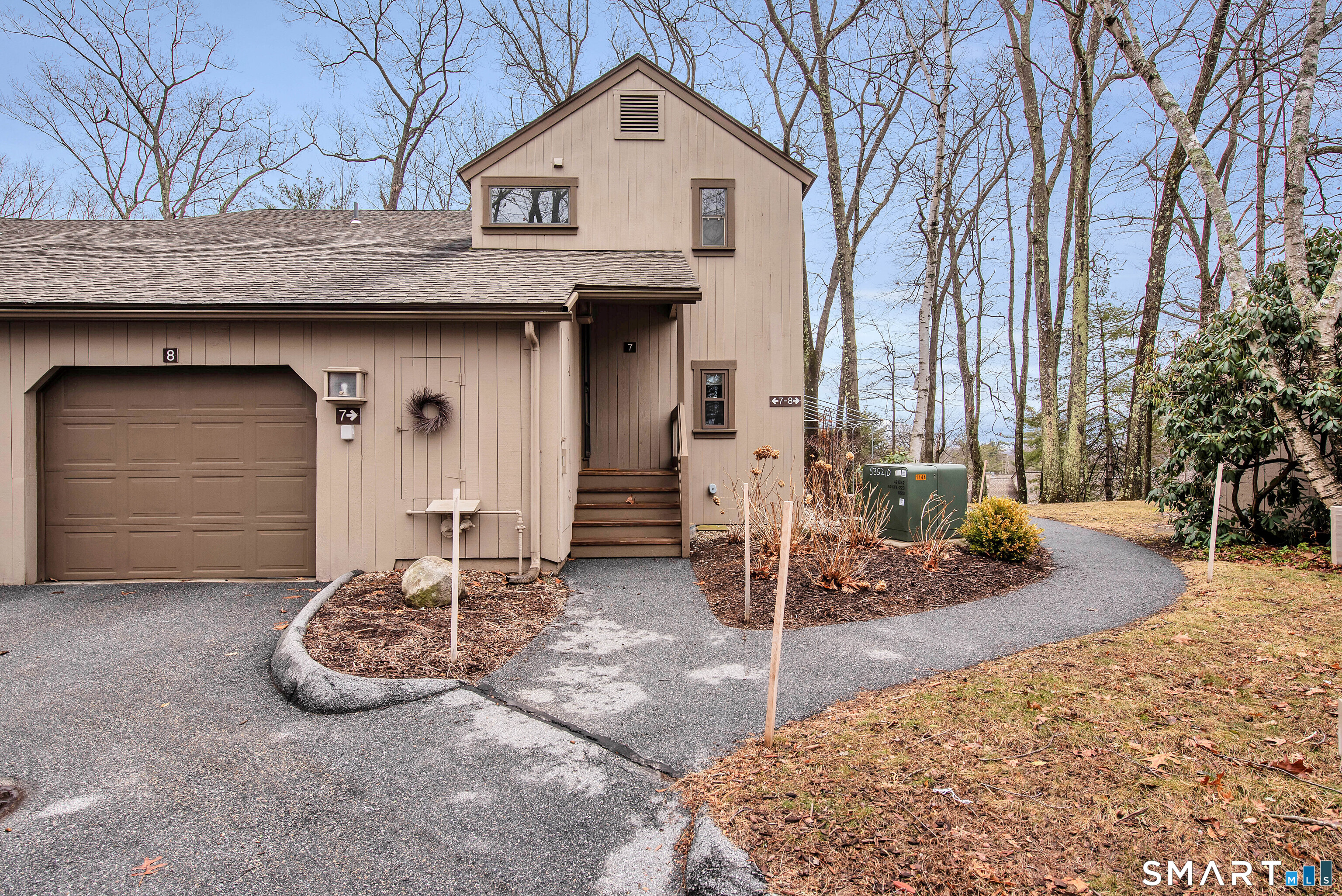 7 Cottonwood Drive Avon CT 06001