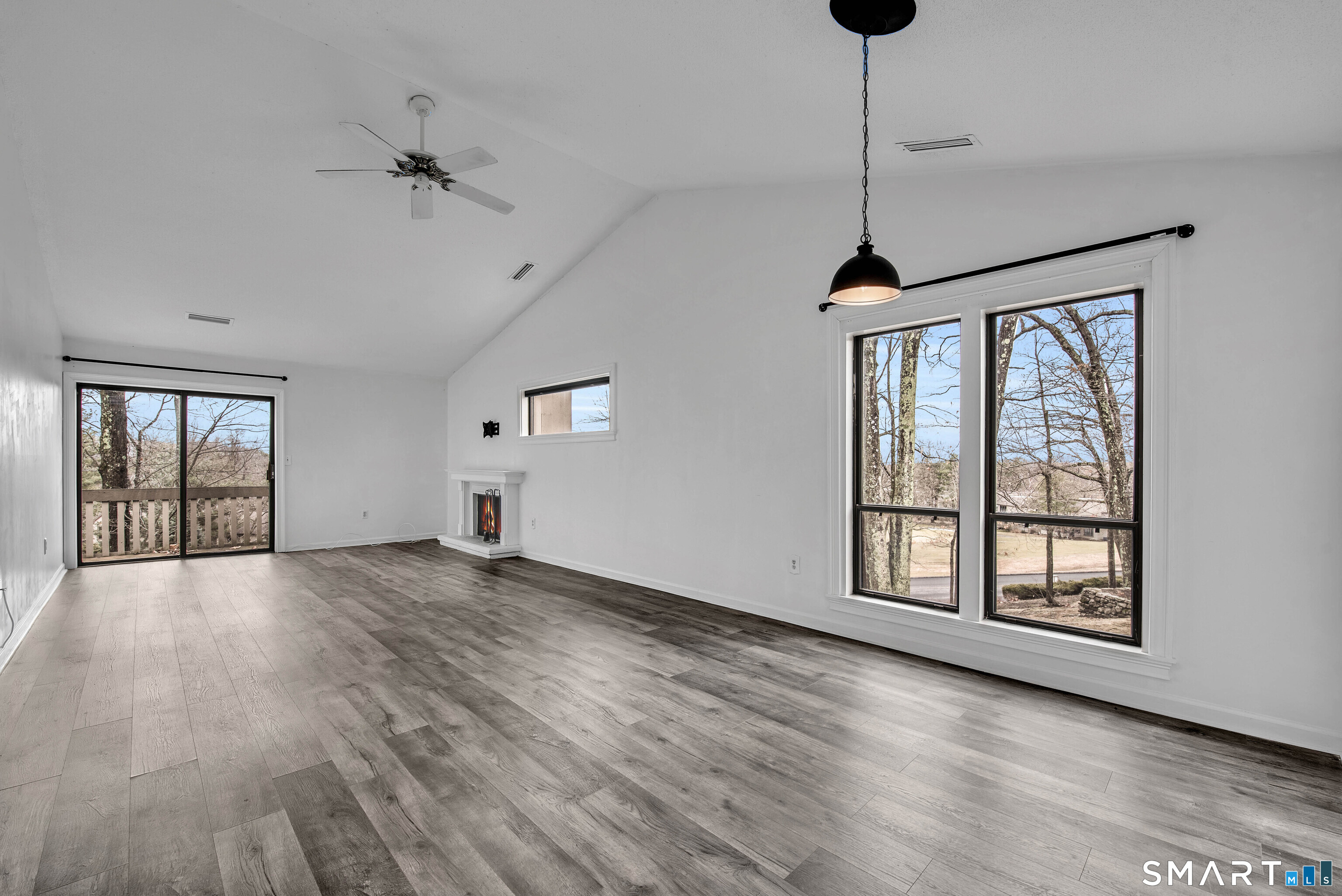 7 Cottonwood Drive Avon CT 06001