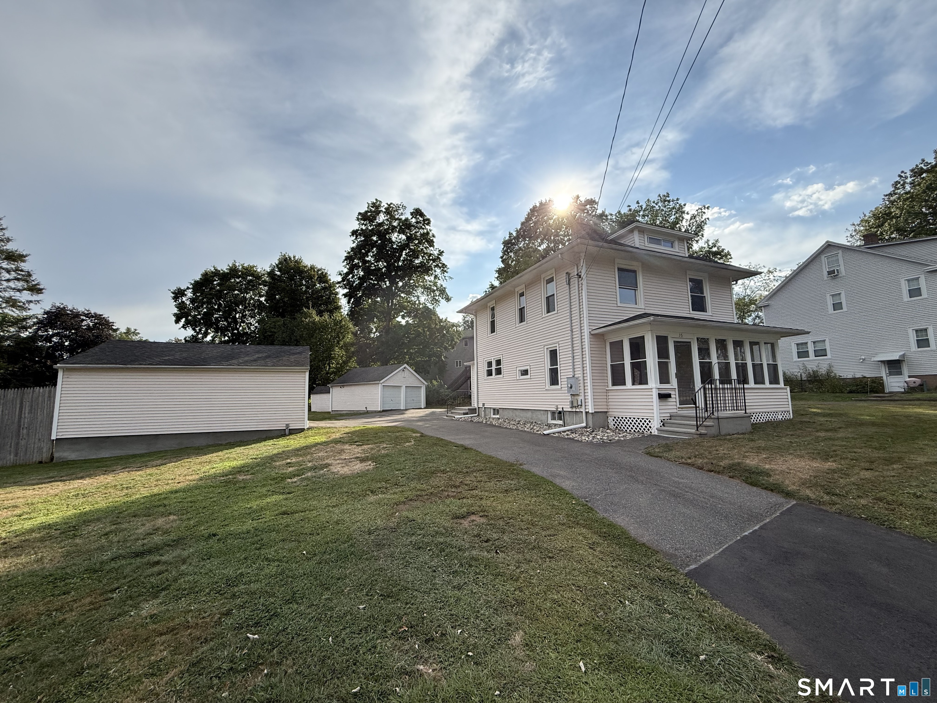 35 West Street Cromwell CT 06416