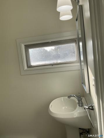 35 West Street Cromwell CT 06416