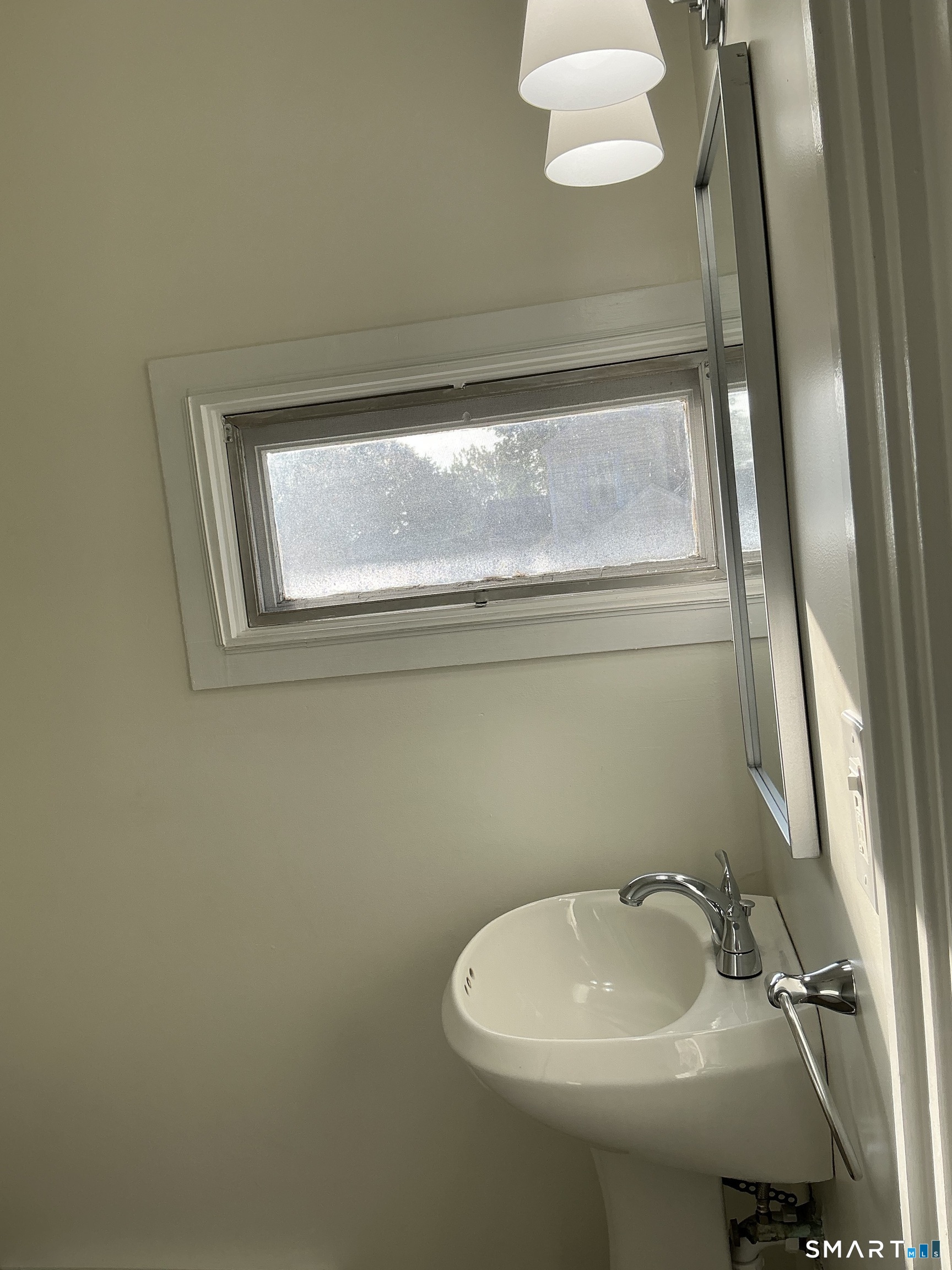 35 West Street Cromwell CT 06416