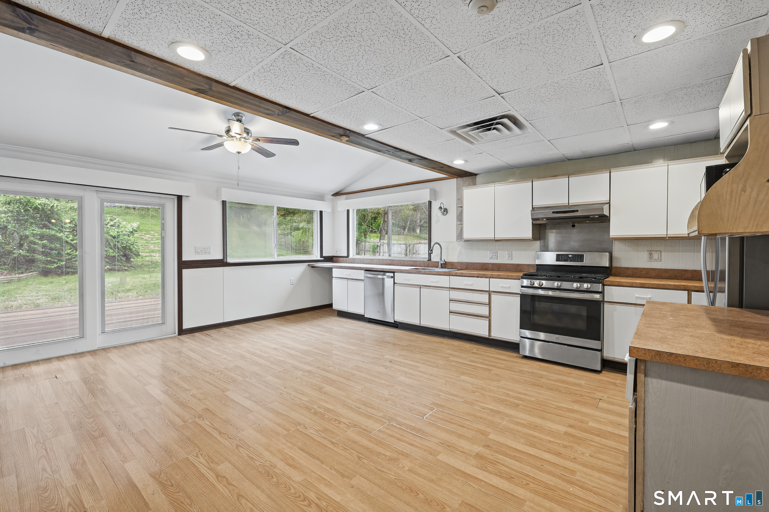 6 Caye Road Danbury CT 06811