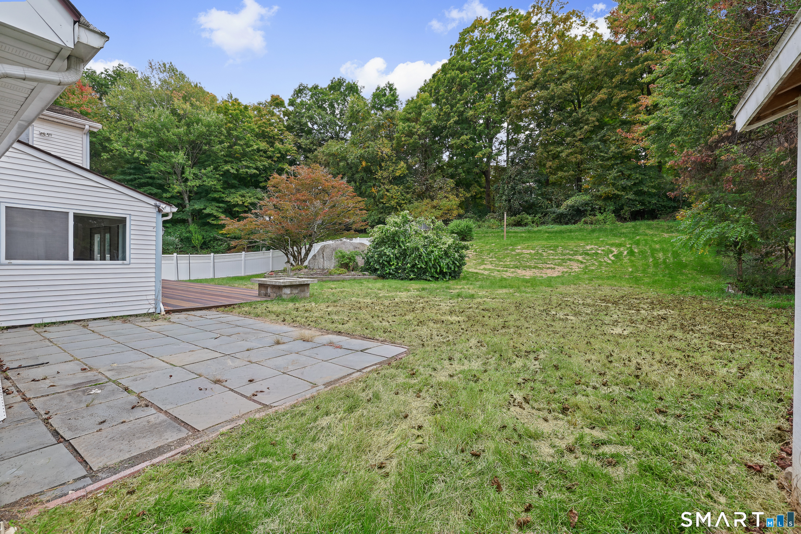 6 Caye Road Danbury CT 06811