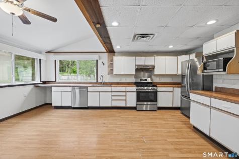 6 Caye Road Danbury CT 06811