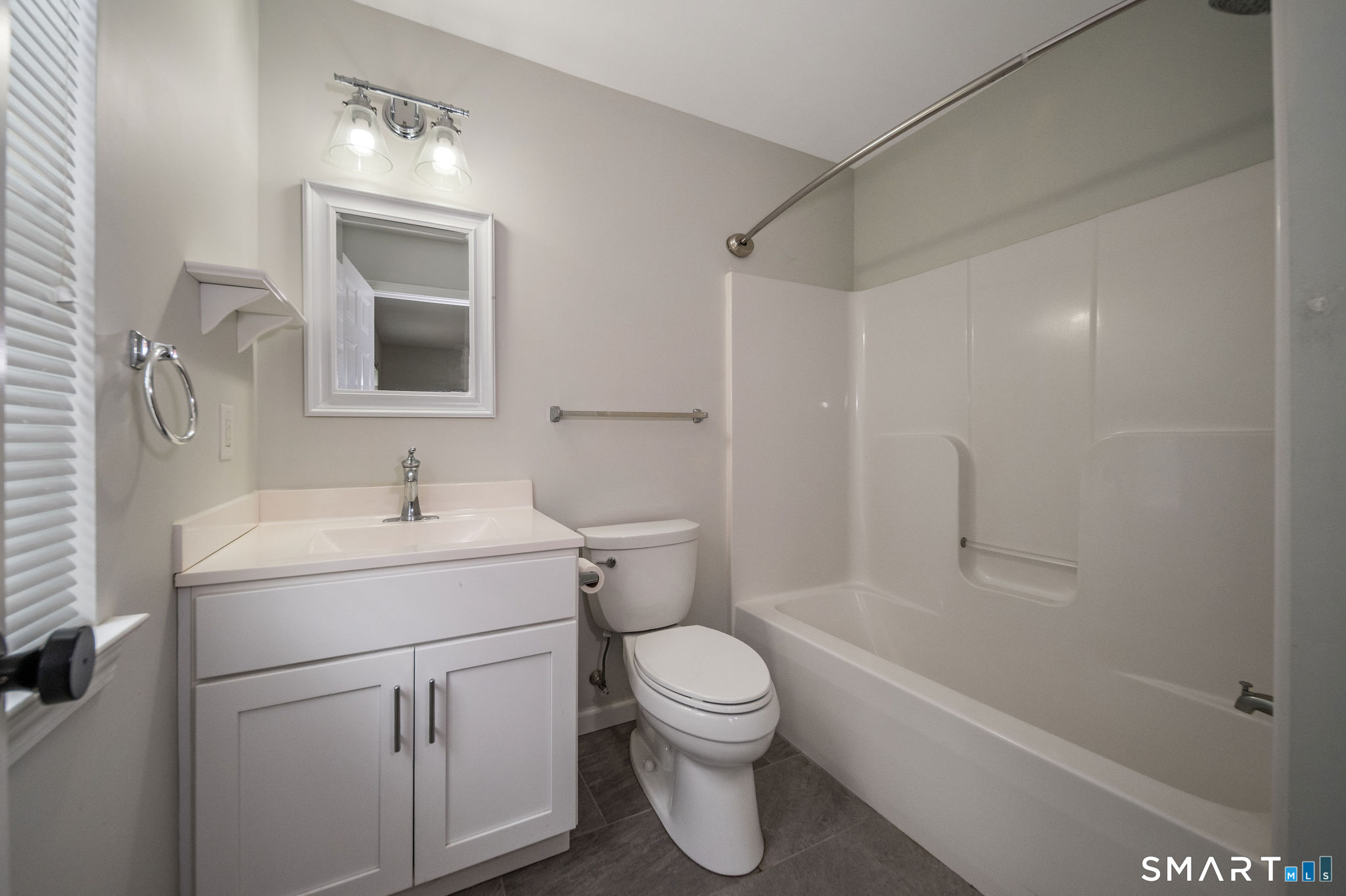 77 Lyme Street Old Lyme CT 06371