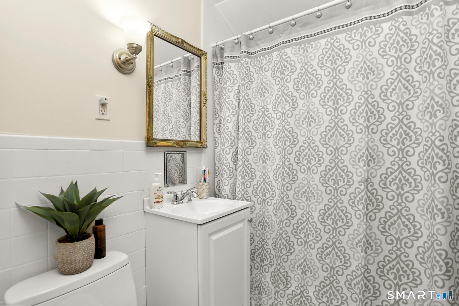 82 Garden Drive Fairfield CT 06825