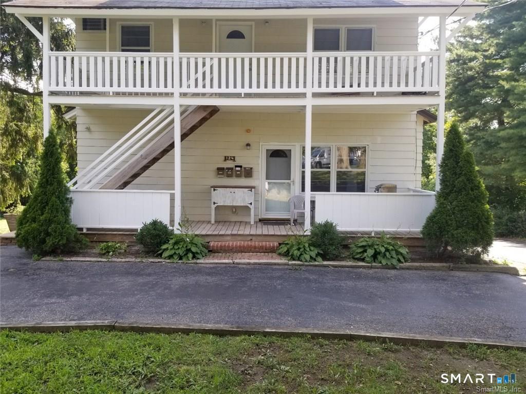 124 Lawn Avenue Stamford CT 06902