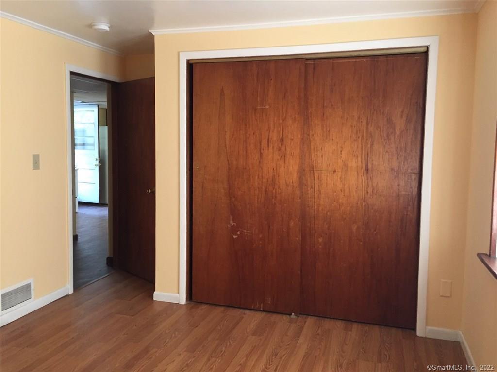 26 7TH Street Derby CT 06418