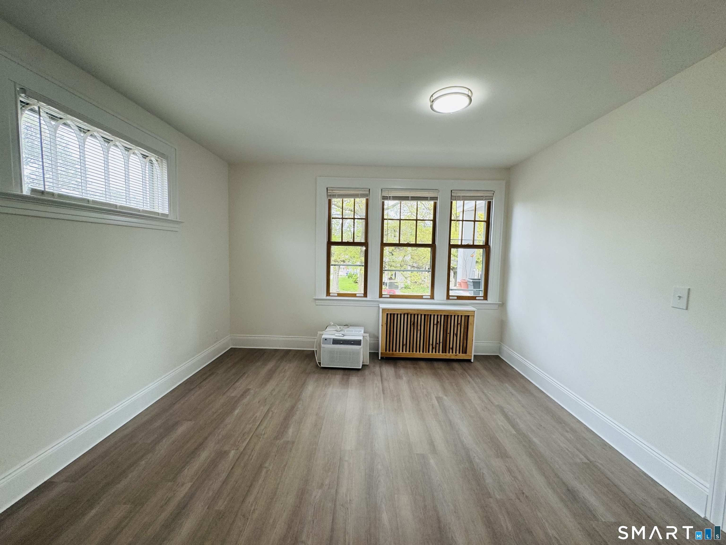 52 Howard Avenue New Haven CT 06519