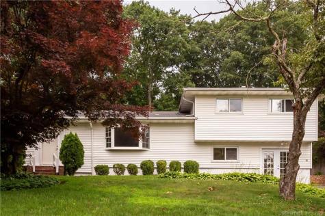 39 Mohawk Drive Norwalk CT 06851