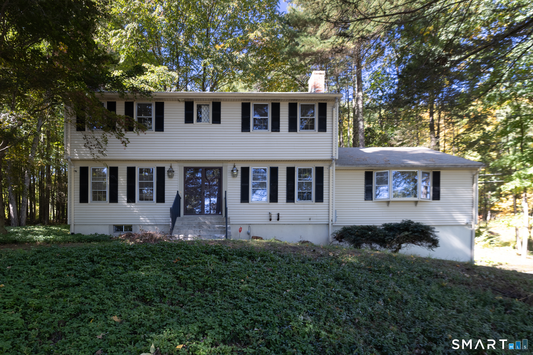 21 Saddle Ridge Drive Simsbury CT 06092