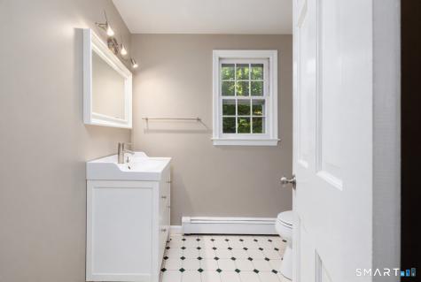 21 Saddle Ridge Drive Simsbury CT 06092
