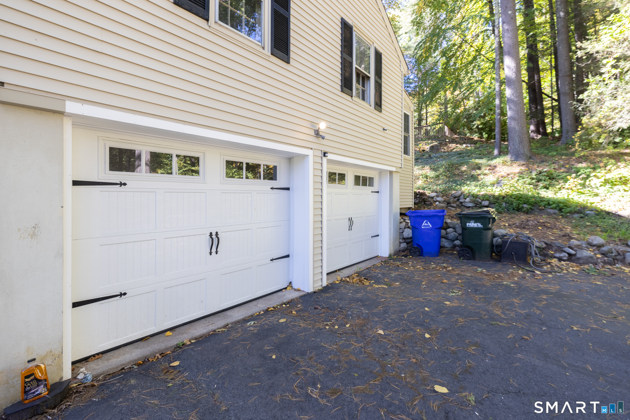 21 Saddle Ridge Drive Simsbury CT 06092