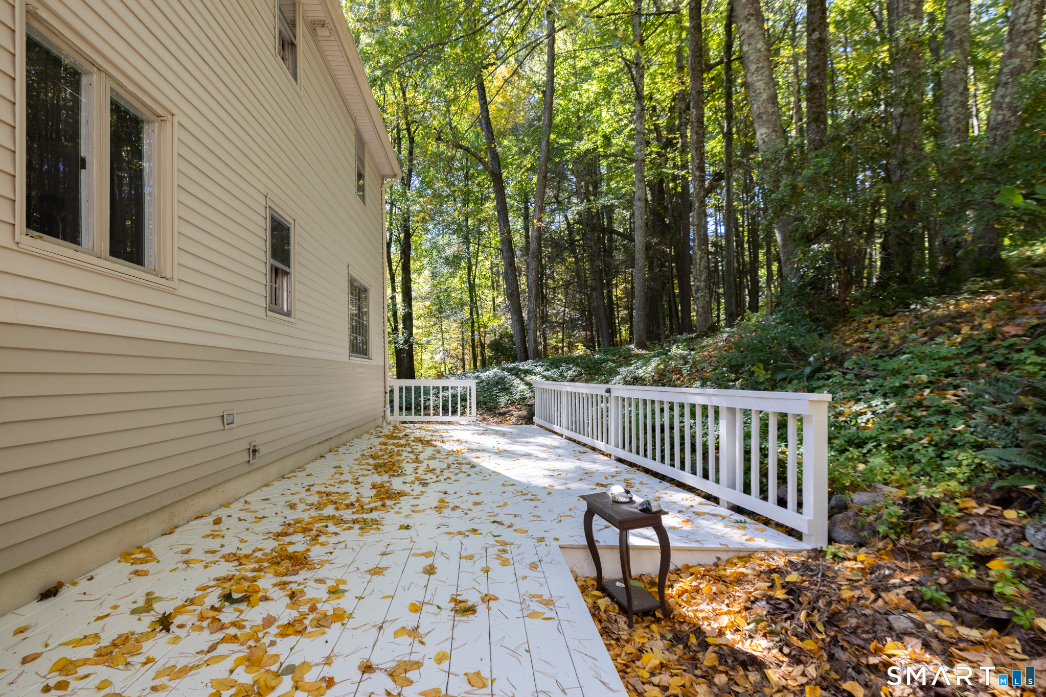 21 Saddle Ridge Drive Simsbury CT 06092
