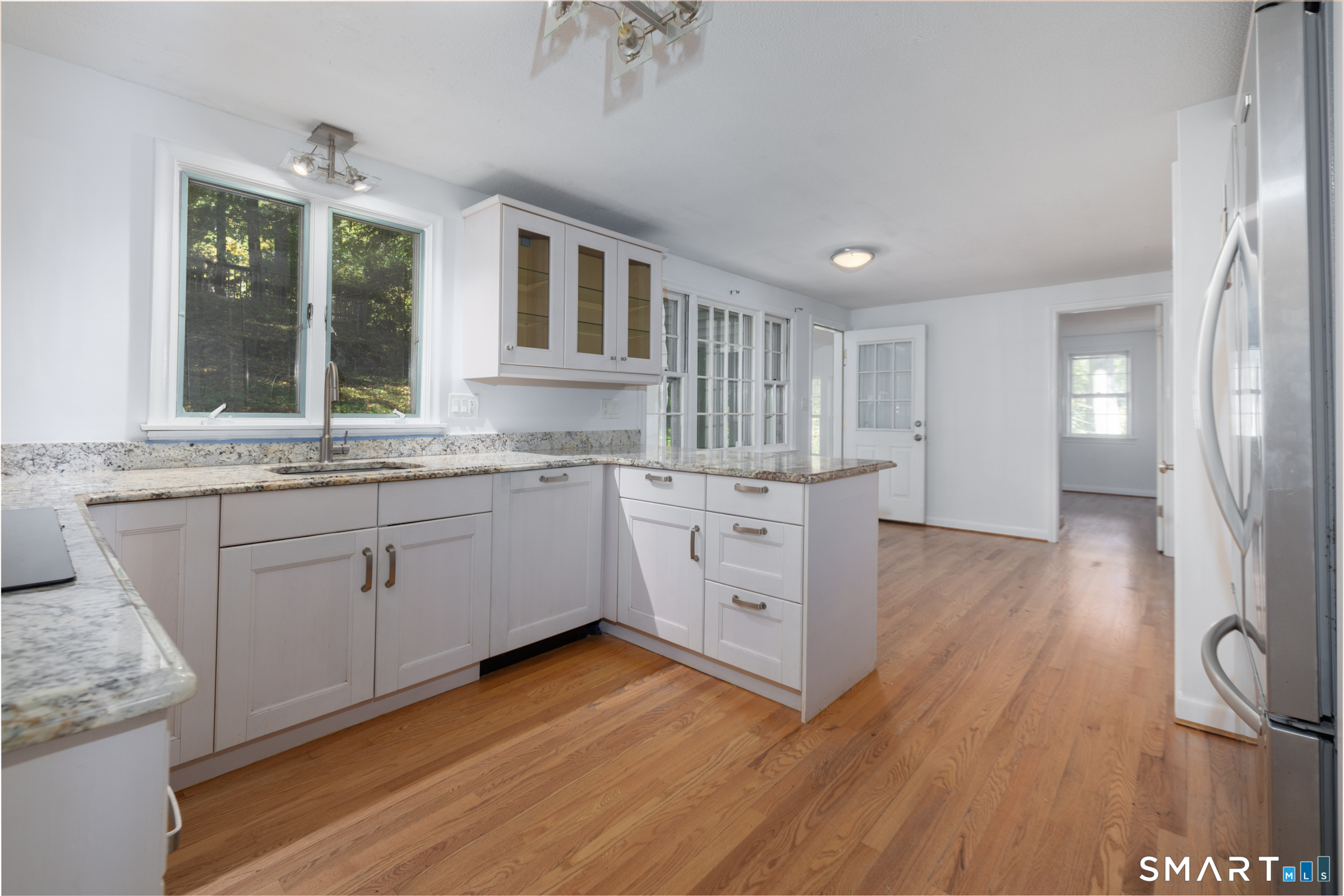 21 Saddle Ridge Drive Simsbury CT 06092