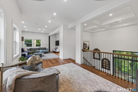 6 Abbotts Lane Westport CT 06880
