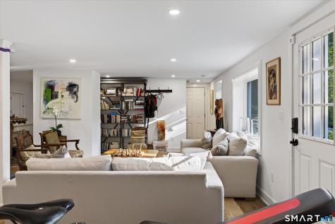 6 Abbotts Lane Westport CT 06880