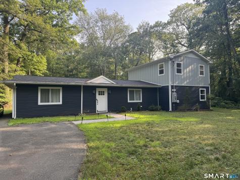 57 Lovers Lane Monroe CT 06468