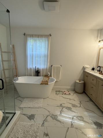 57 Lovers Lane Monroe CT 06468