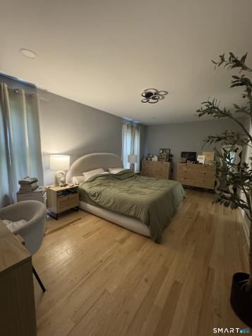 57 Lovers Lane Monroe CT 06468