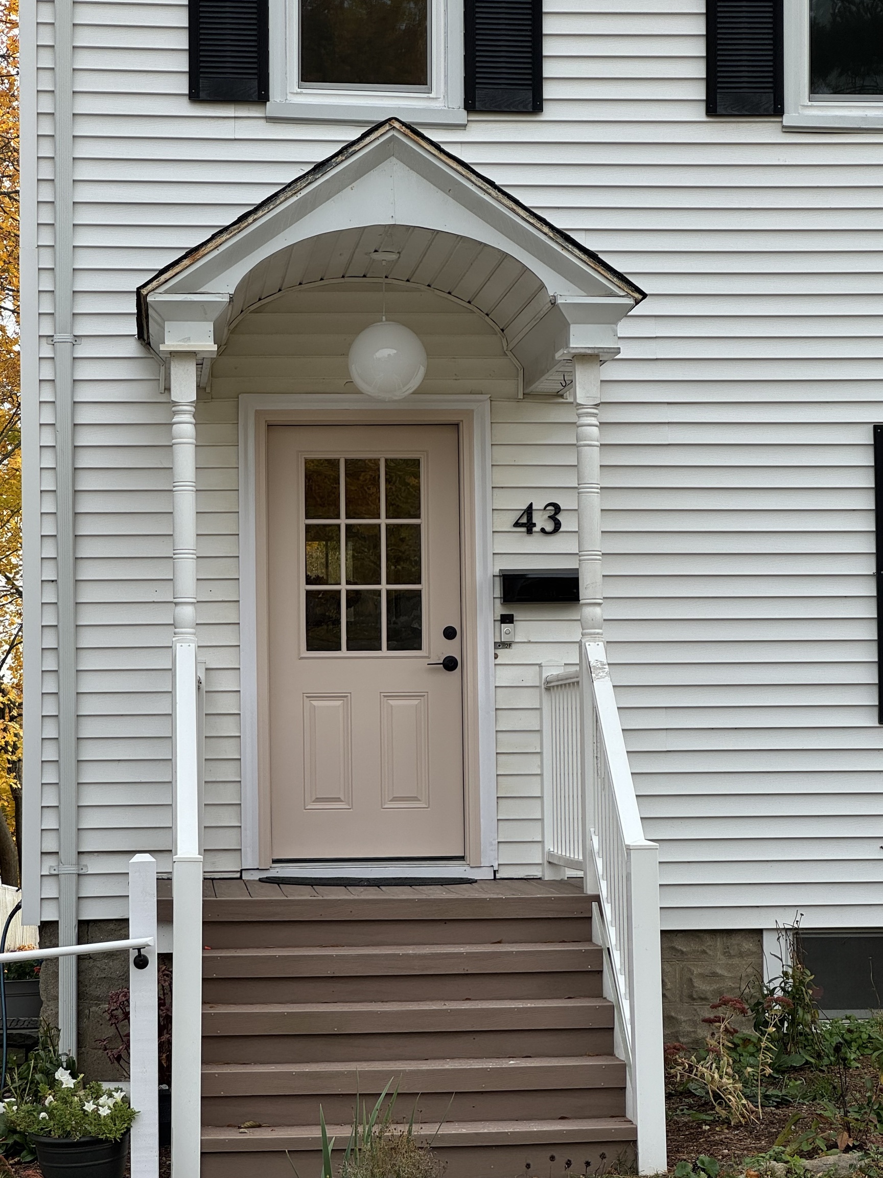 43 Hoyt Street New Canaan CT 06840