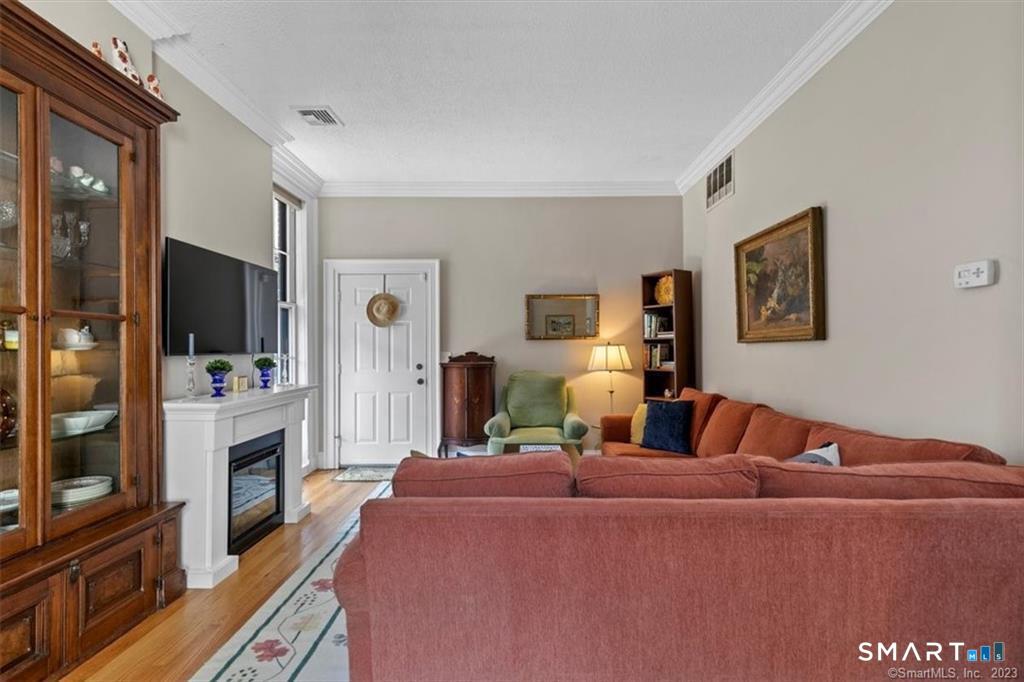 7 Wooster Place New Haven CT 06511