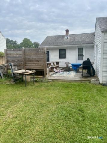 49 Sunnydale Road East Hartford CT 06118