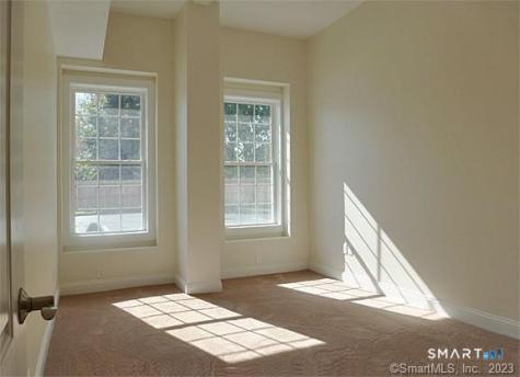 390 Boston Neck Road Suffield CT 06078