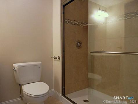 390 Boston Neck Road Suffield CT 06078
