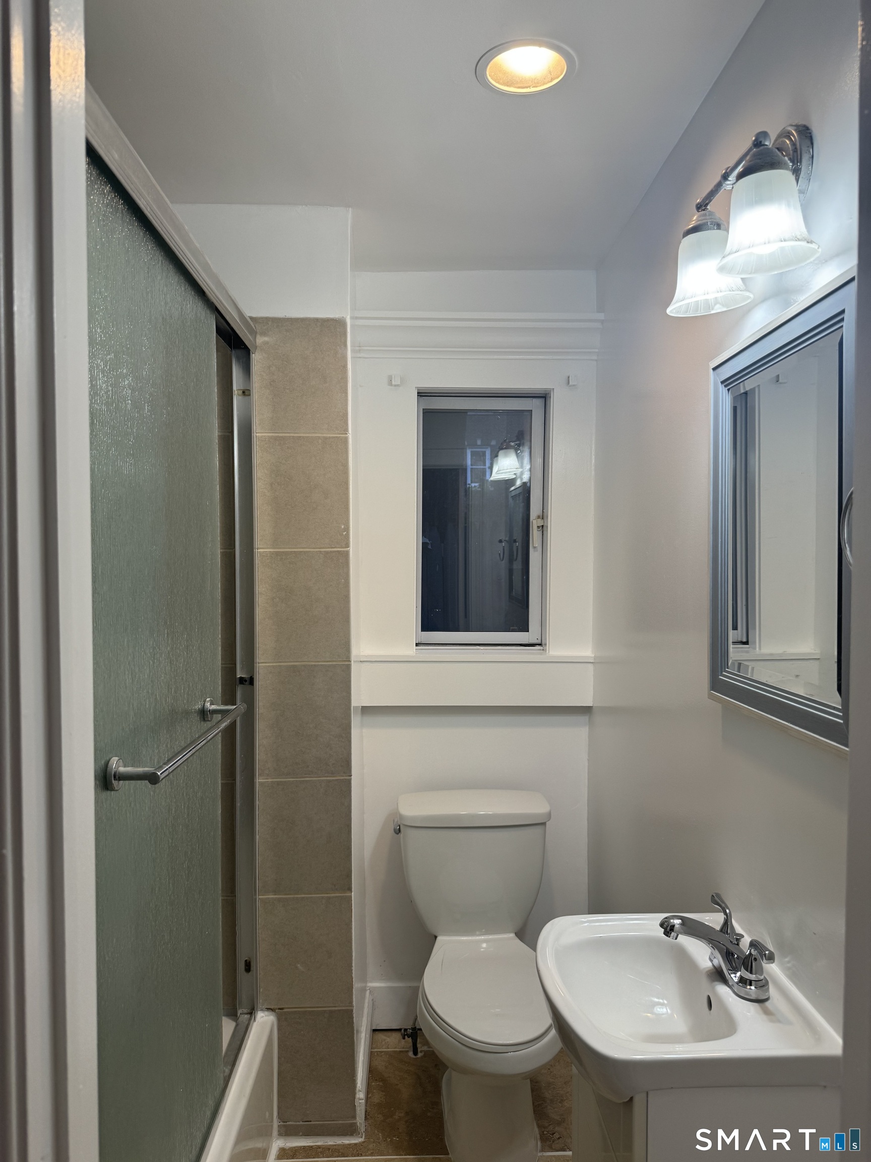 1248 Pembroke Street Bridgeport CT 06608