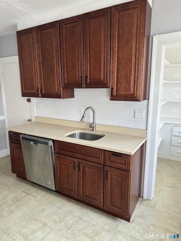 50 Ardmore Road West Hartford CT 06119