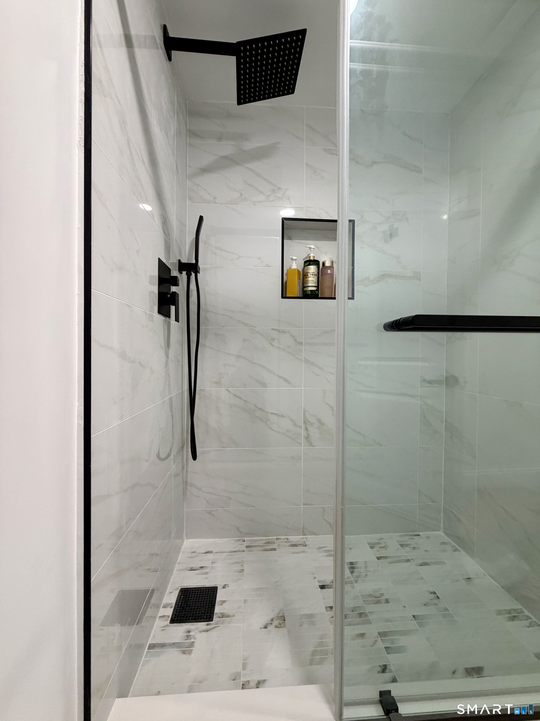 57 Hoyt Street New Canaan CT 06840