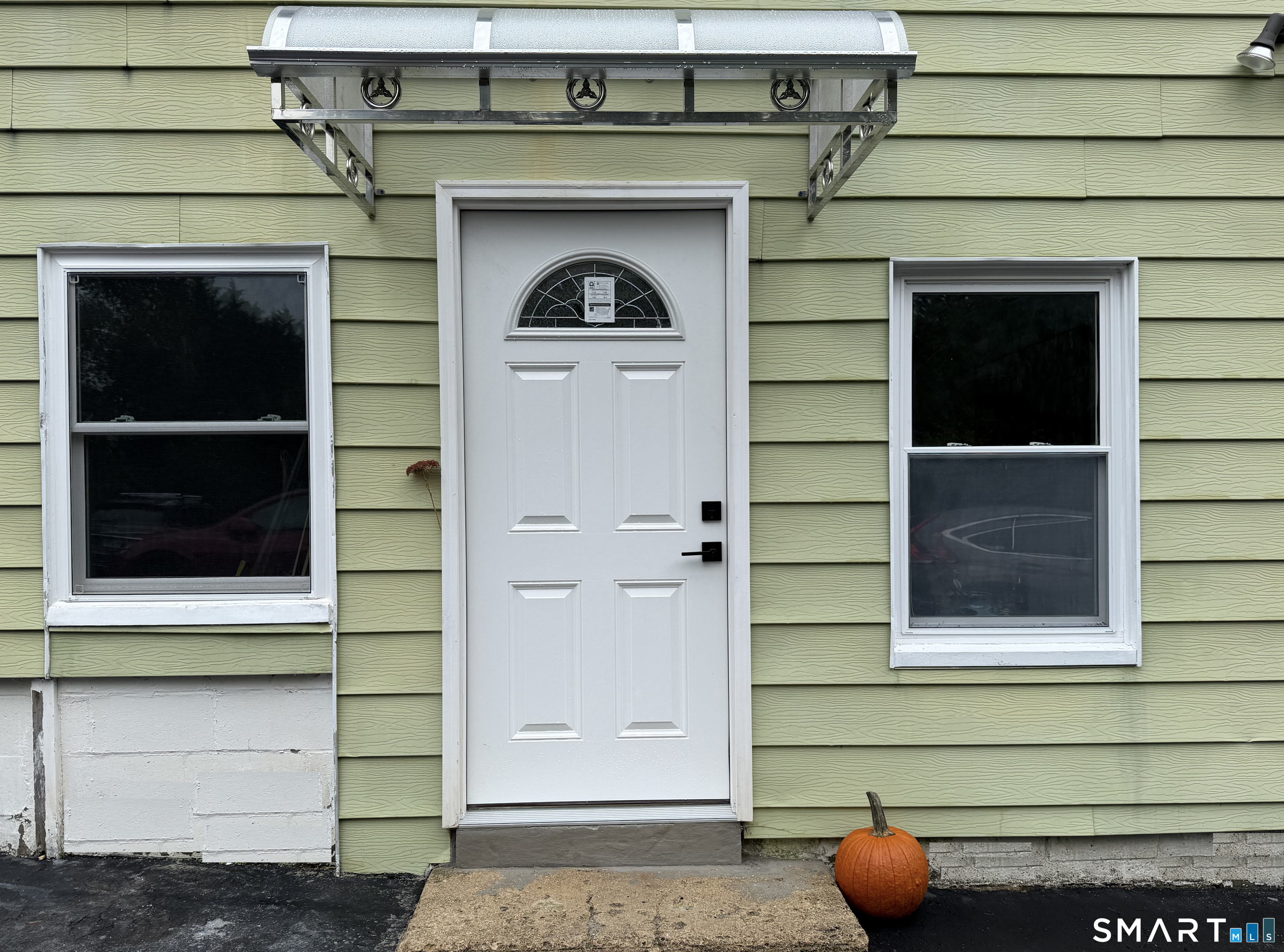 57 Hoyt Street New Canaan CT 06840