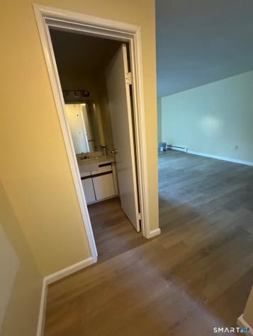 184 Burgundy Hill Lane Middletown CT 06457