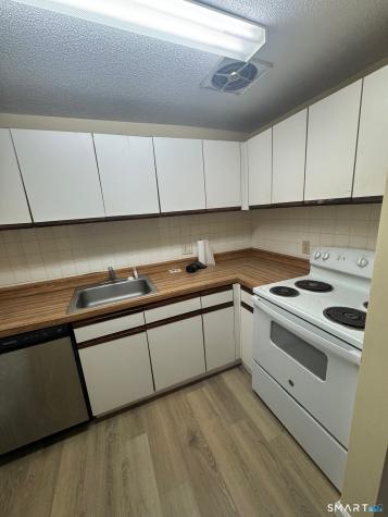 184 Burgundy Hill Lane Middletown CT 06457