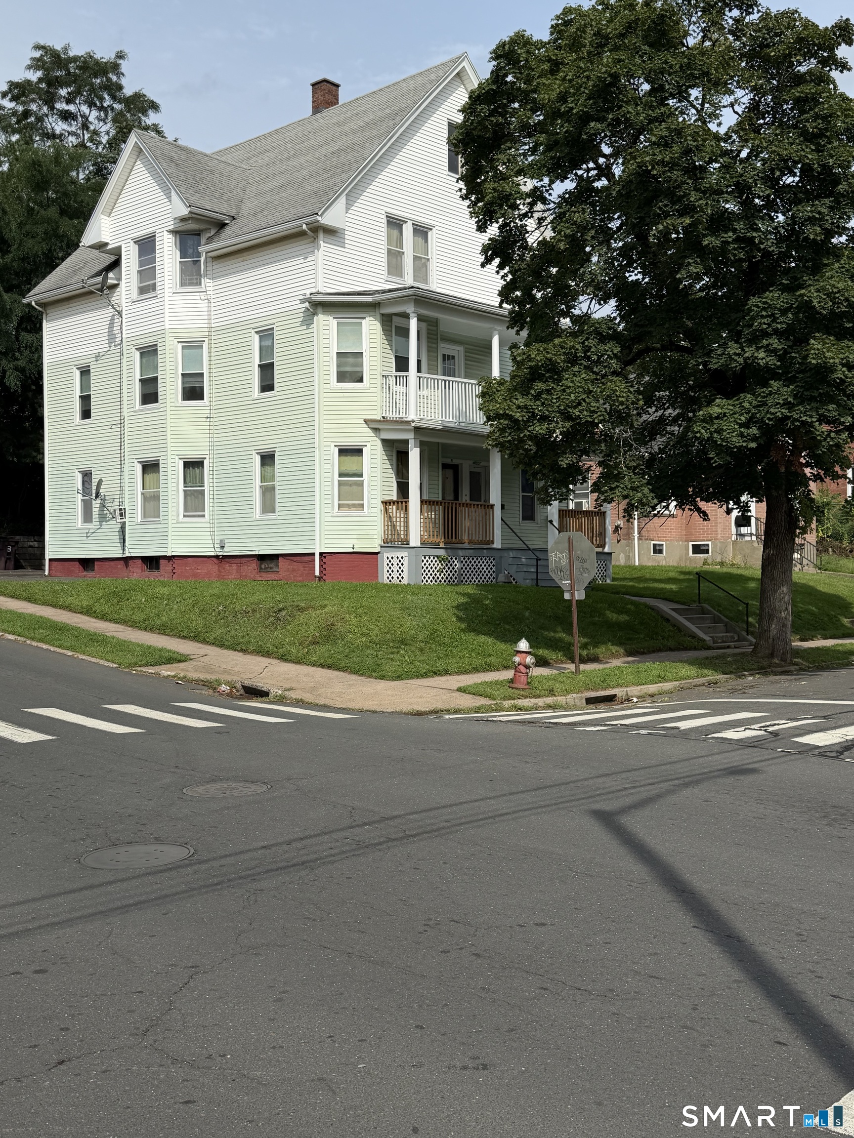 37 Greenwood Street New Britain CT 06051